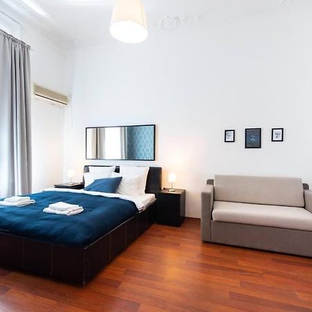 Very Central Convenient Large Ac Place Budapest Luaran gambar